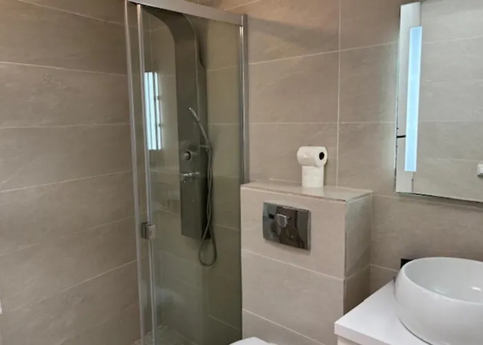 Beautiful 41 M With Balcony 公寓 *